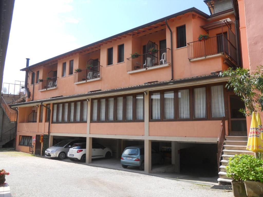 Albergo Giardino Toscolano Maderno Exteriér fotografie