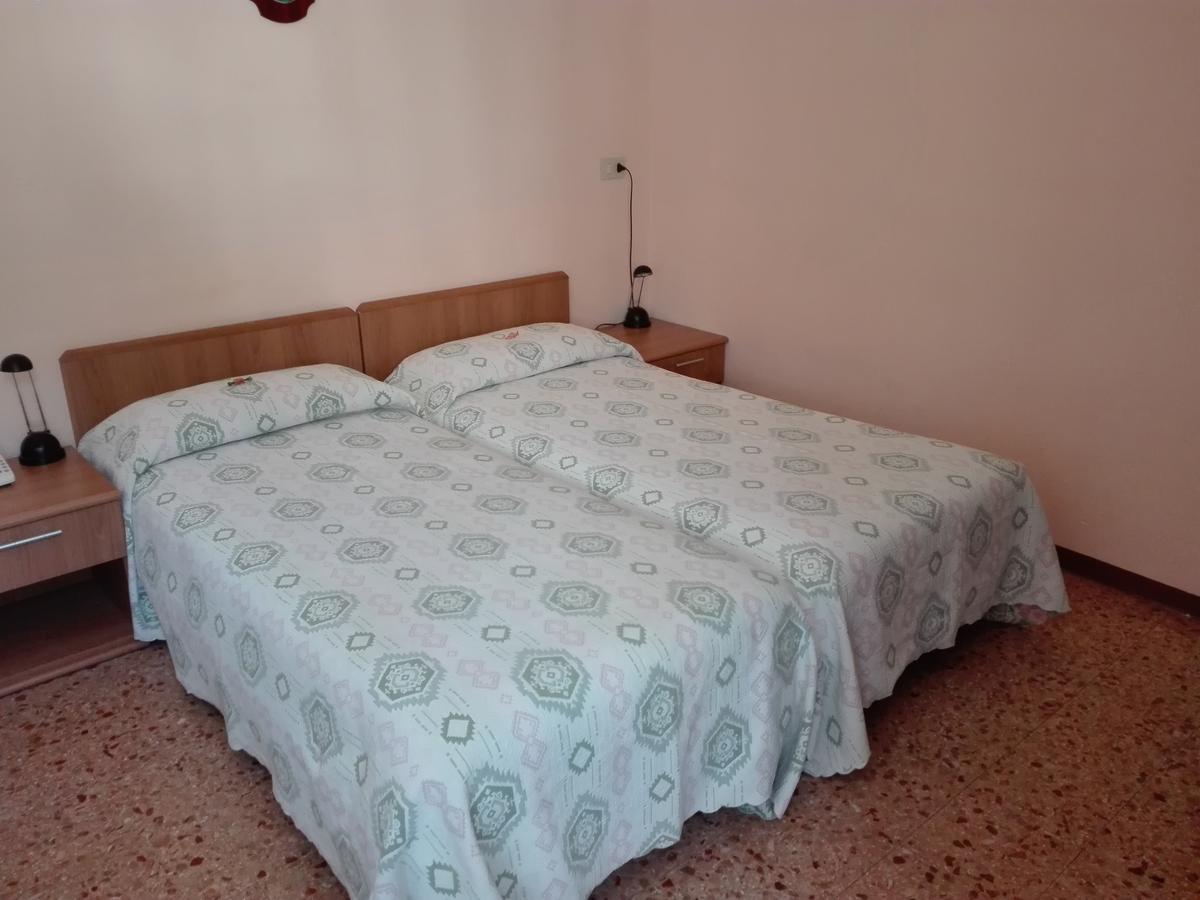 Albergo Giardino Toscolano Maderno Exteriér fotografie
